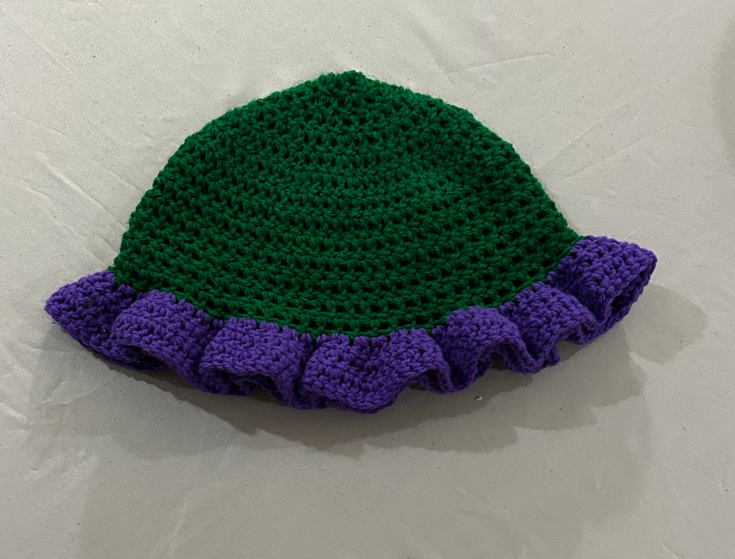 Green Ruffle Hat
