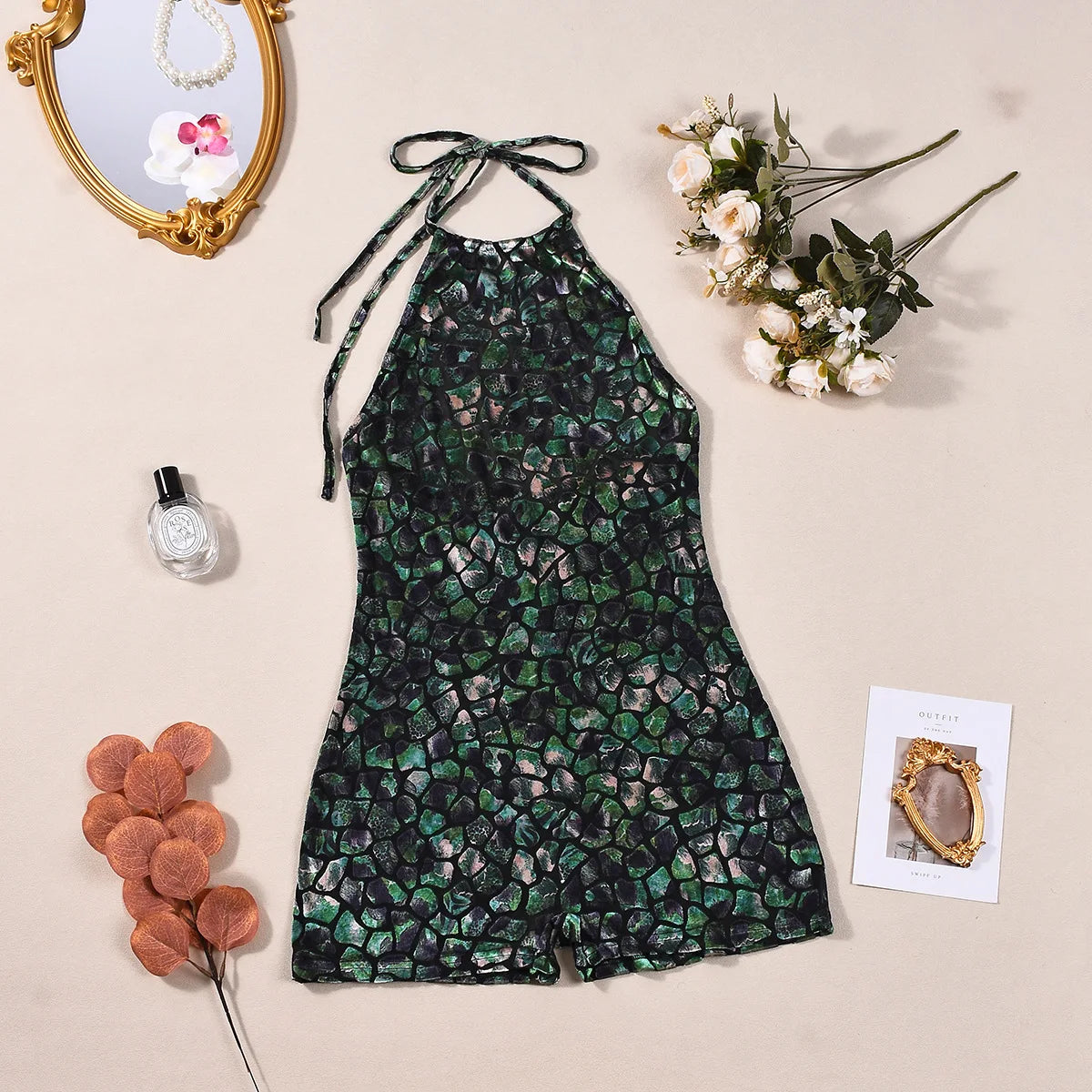 Green Contrasting Color Halter Neck Backless Jumpsuit