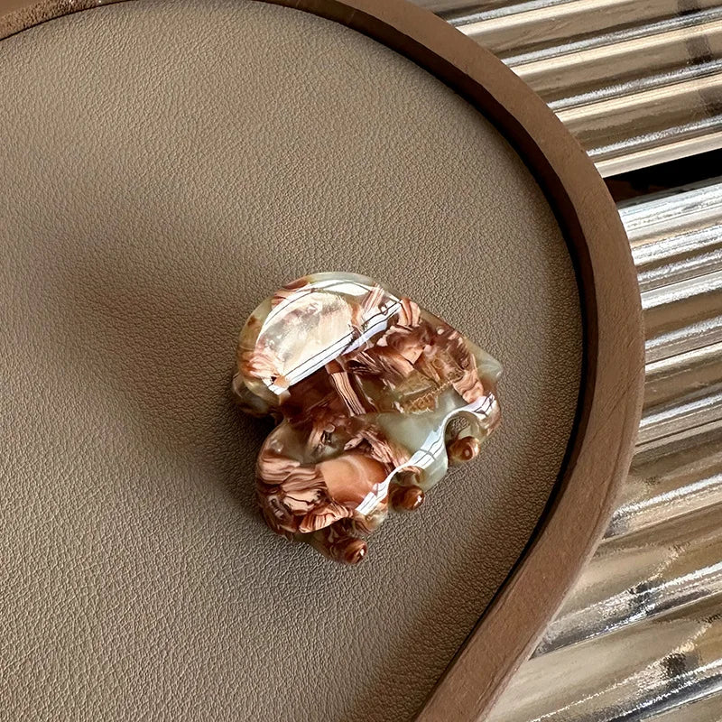 Small Hair Claw Cute Heart Shaped Accessory Clip